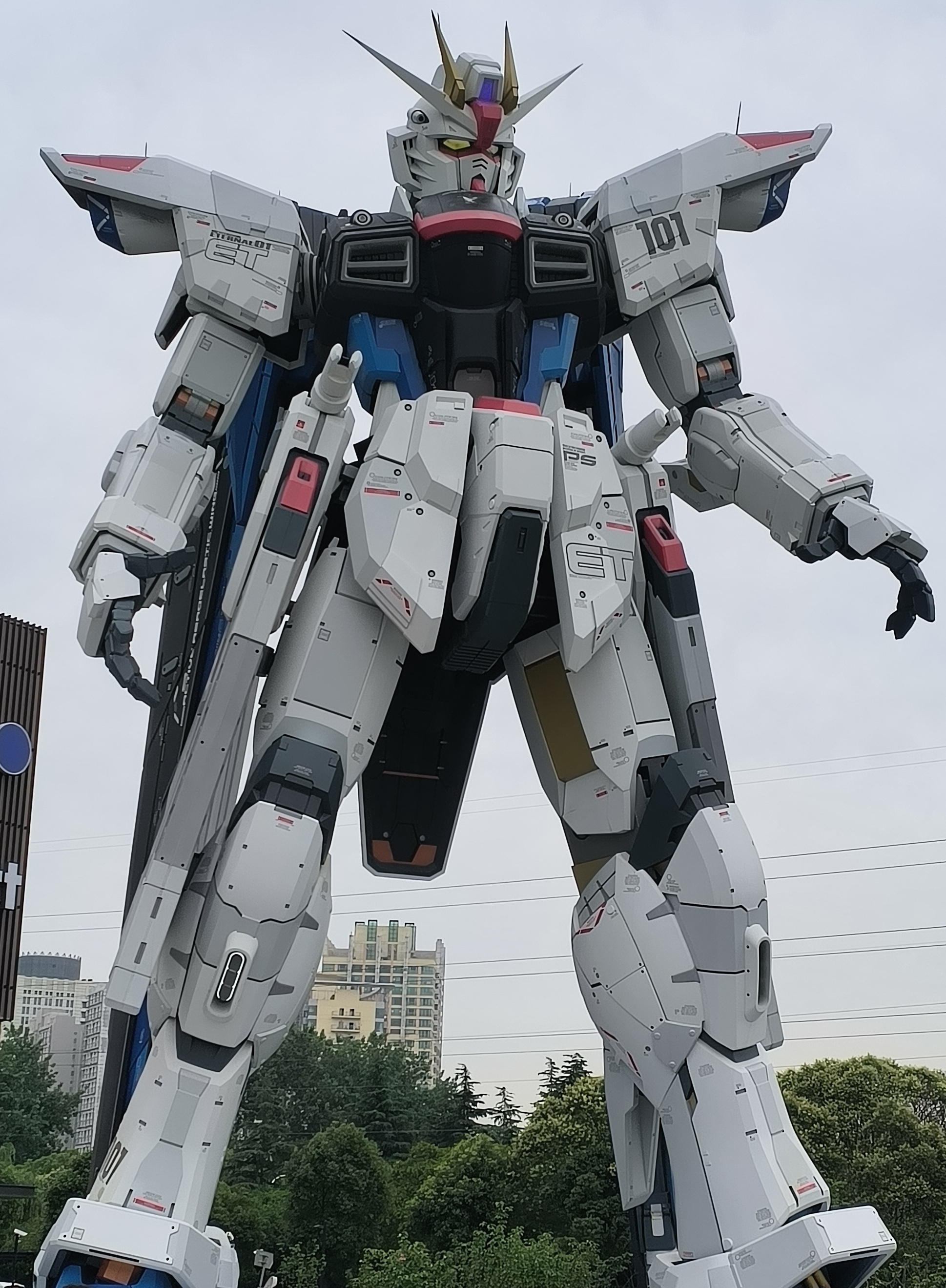 高达画像