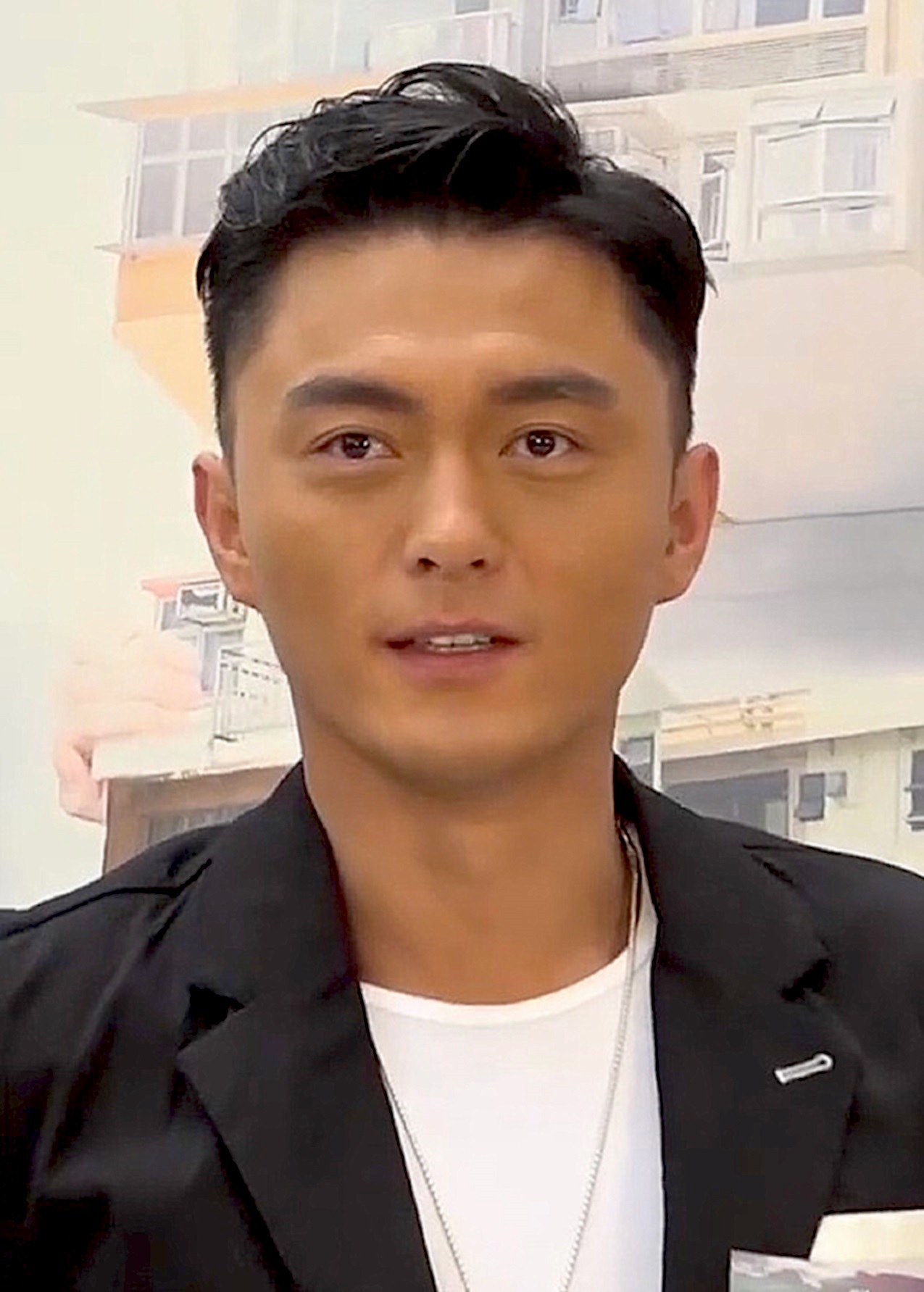 杨明画像