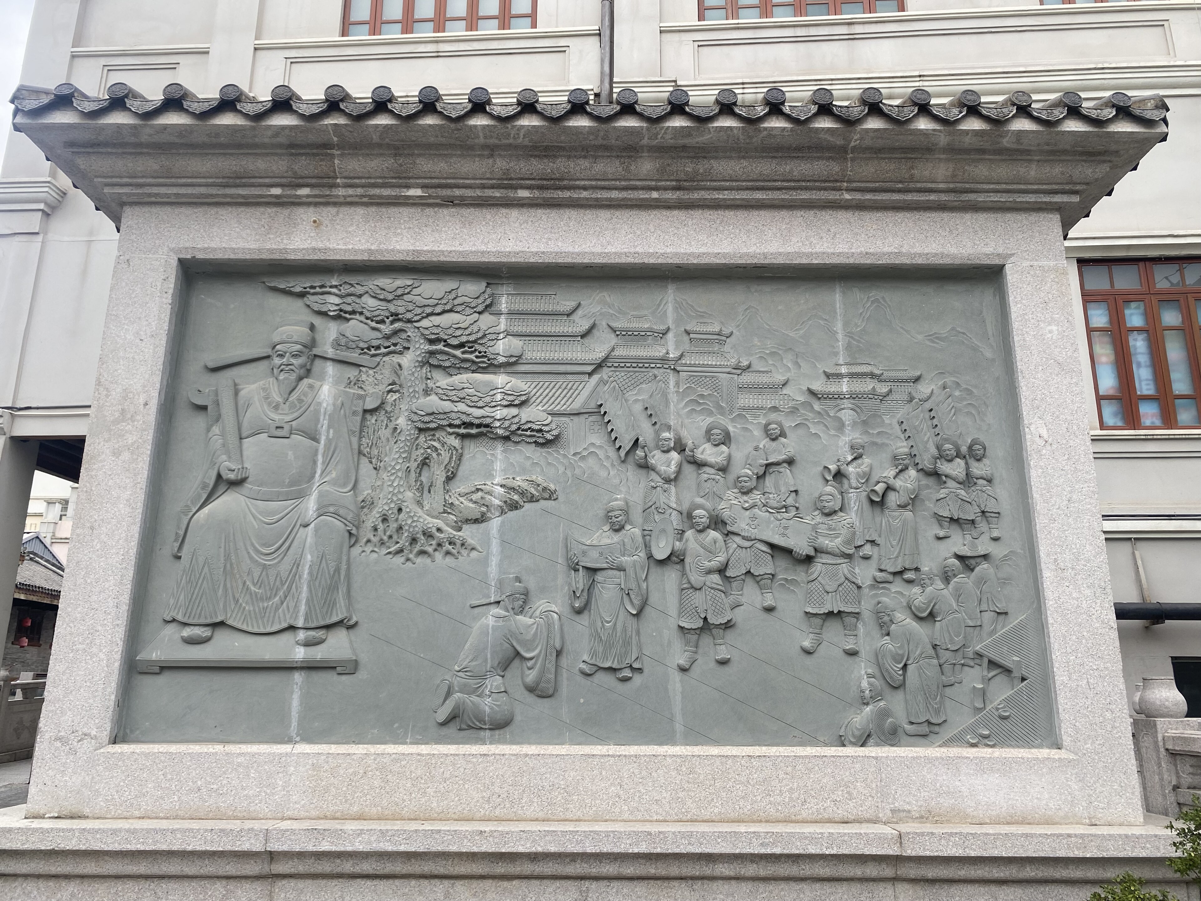 苏缄画像